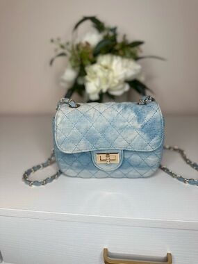 Mini Quilted Denim Chain Crossbody Bag Light Blue Gold Hardware
